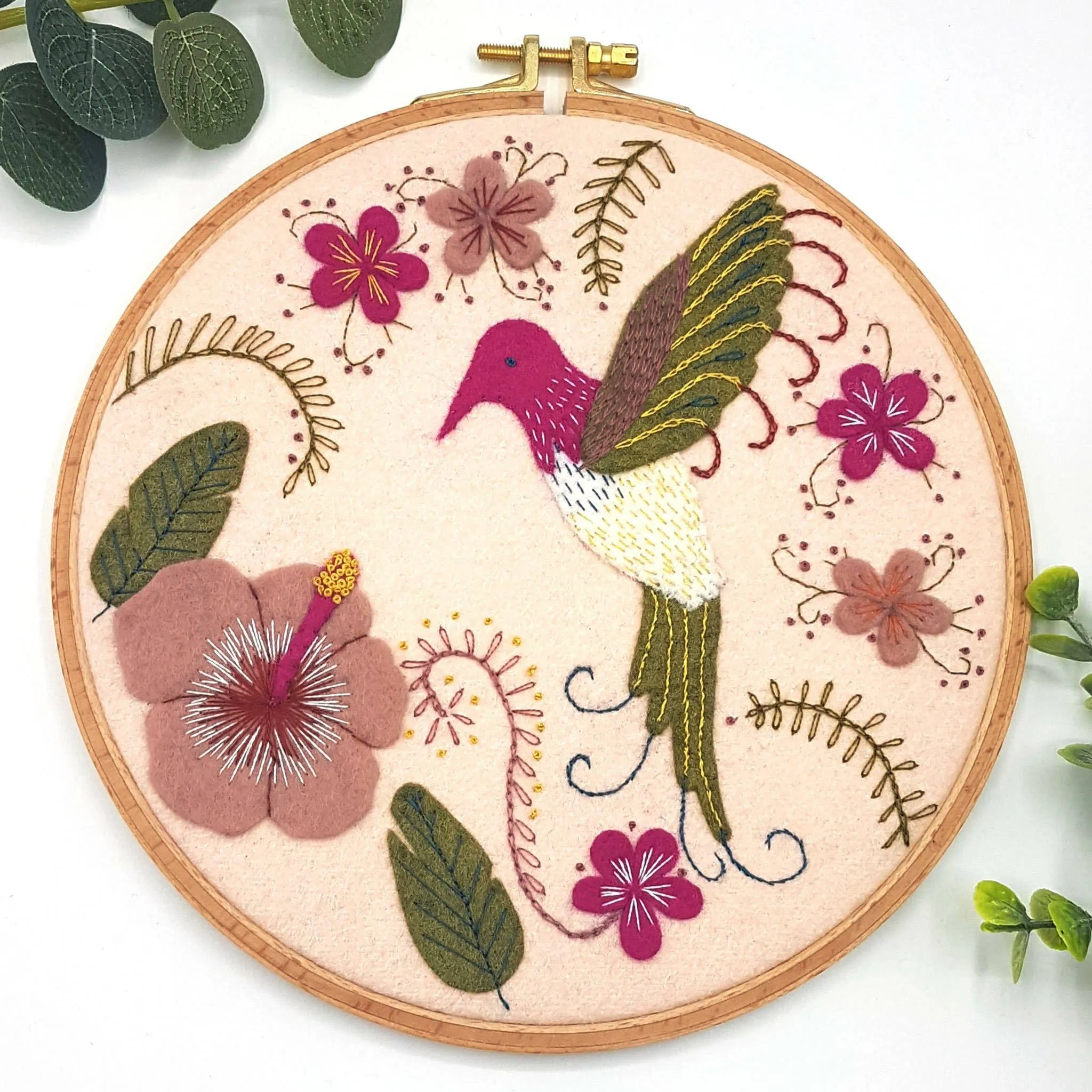 🎀 Sale! Hummingbird Appliqué Hoop Craft Kit