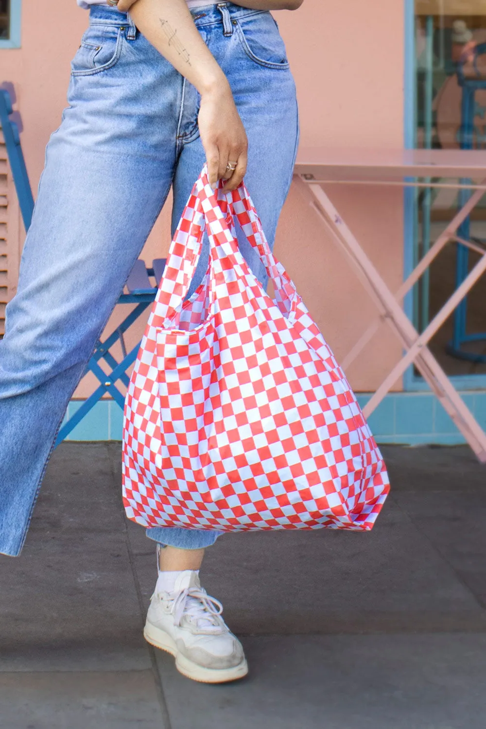 Checkerboard Red & Blue | Medium