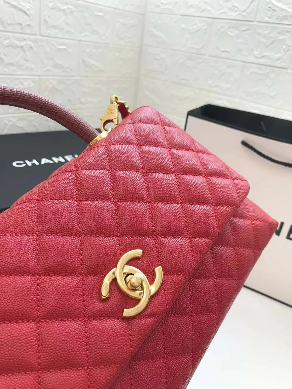 CHLLarge Flap Bag With Top Handle Red For Women, Women&#8217;s Handbags, Shoulder And Crossbody Bags 11in/28cm A92991