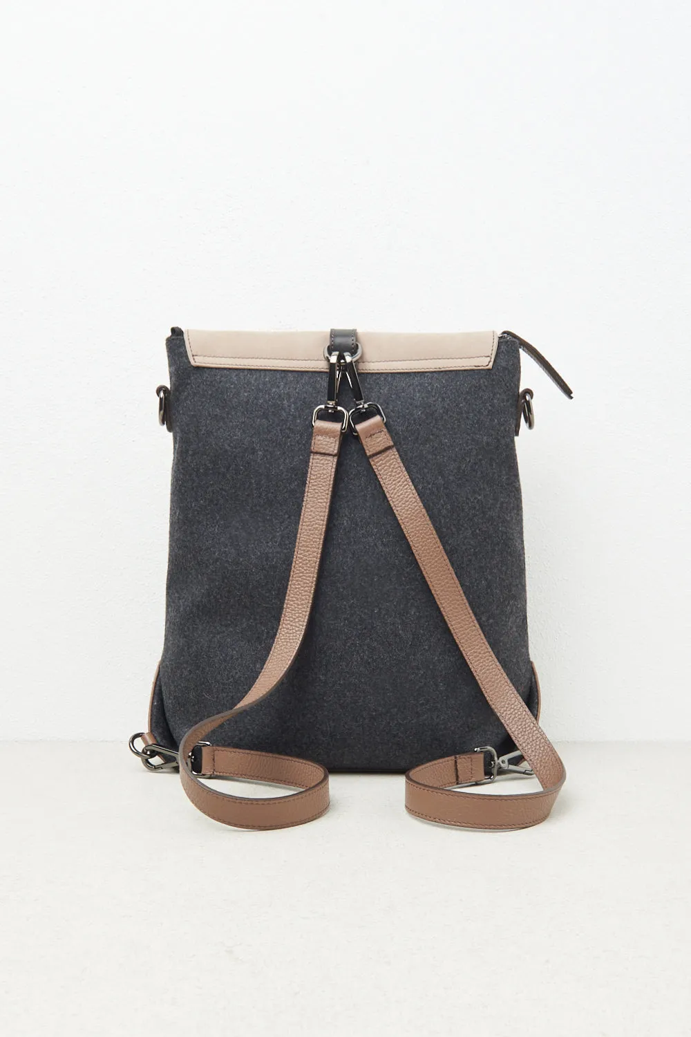 Felt, real leather and Punto Luce trim rucksack