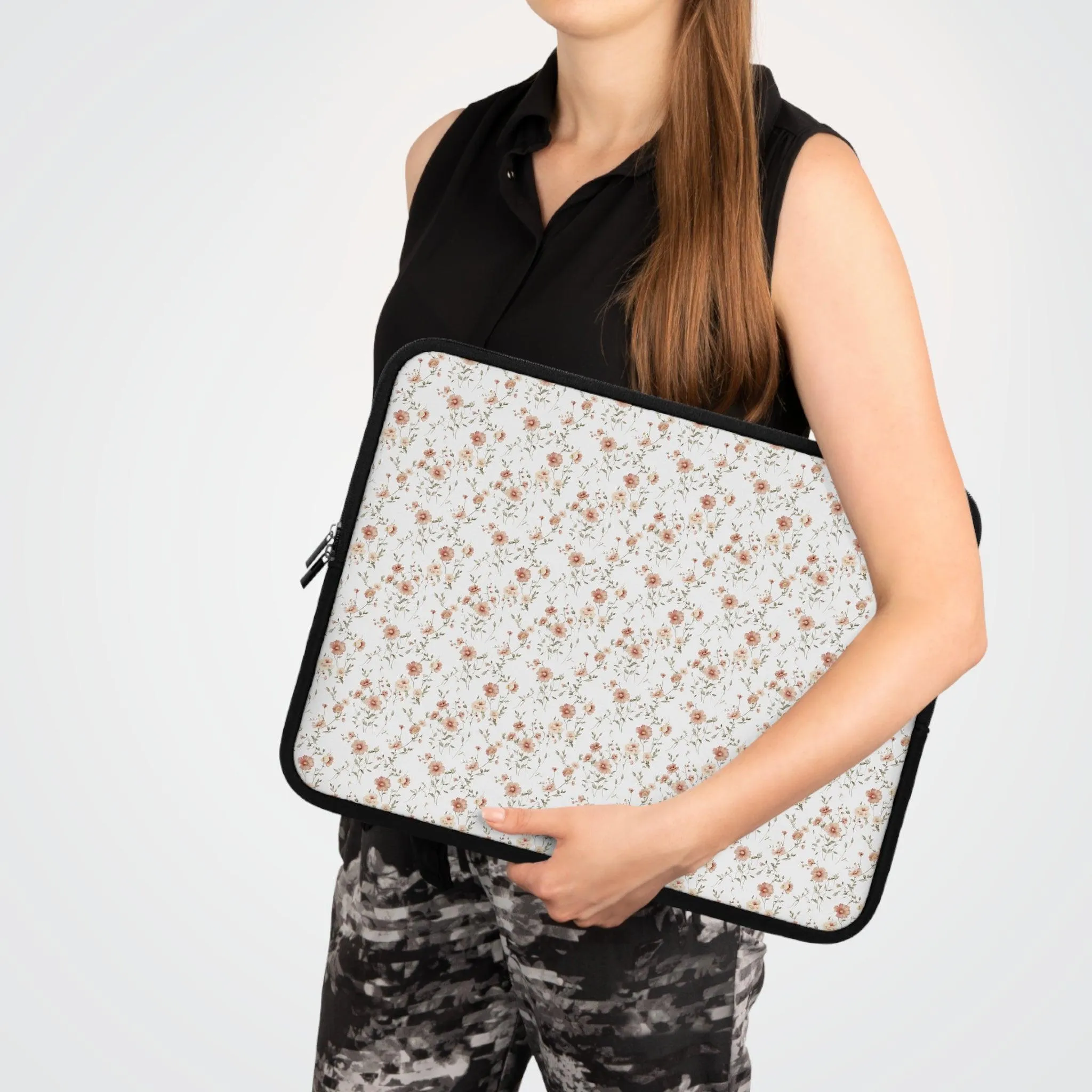 Floral Laptop Sleeve - Stylish Protection for Your Device