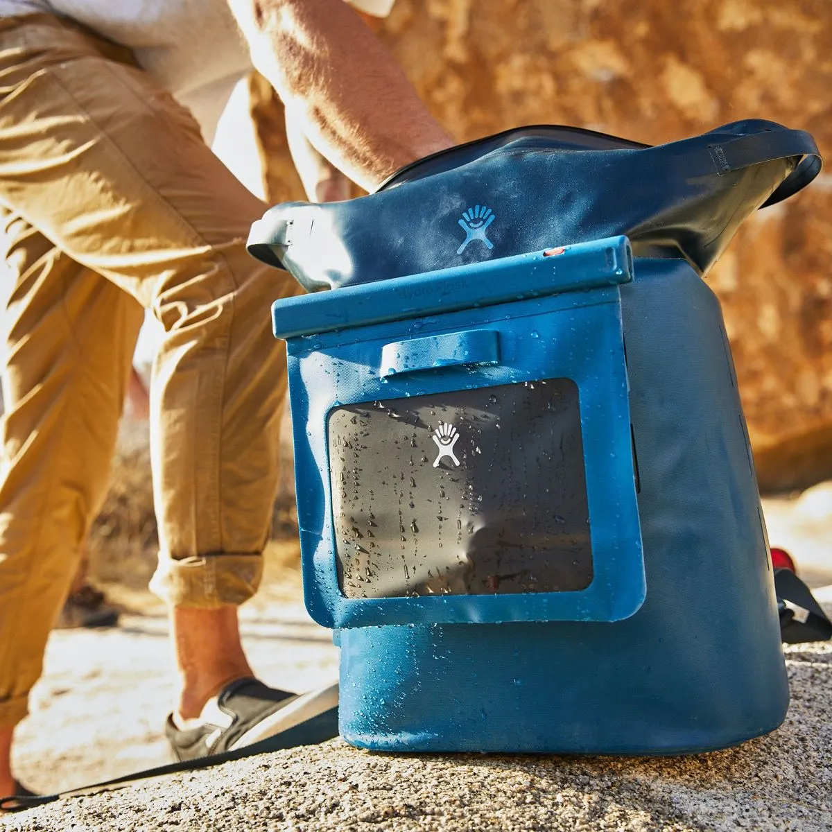 Hydro Flask Medium Dry Storage Bag