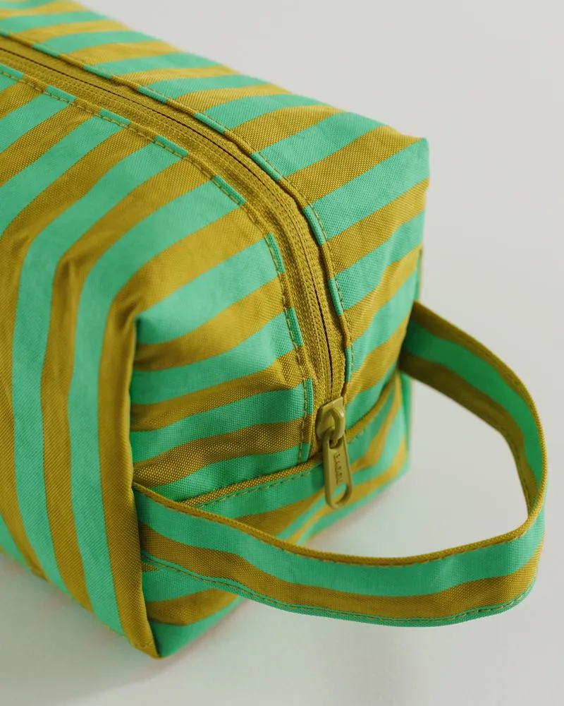 Lawn Stripe Dopp Kit