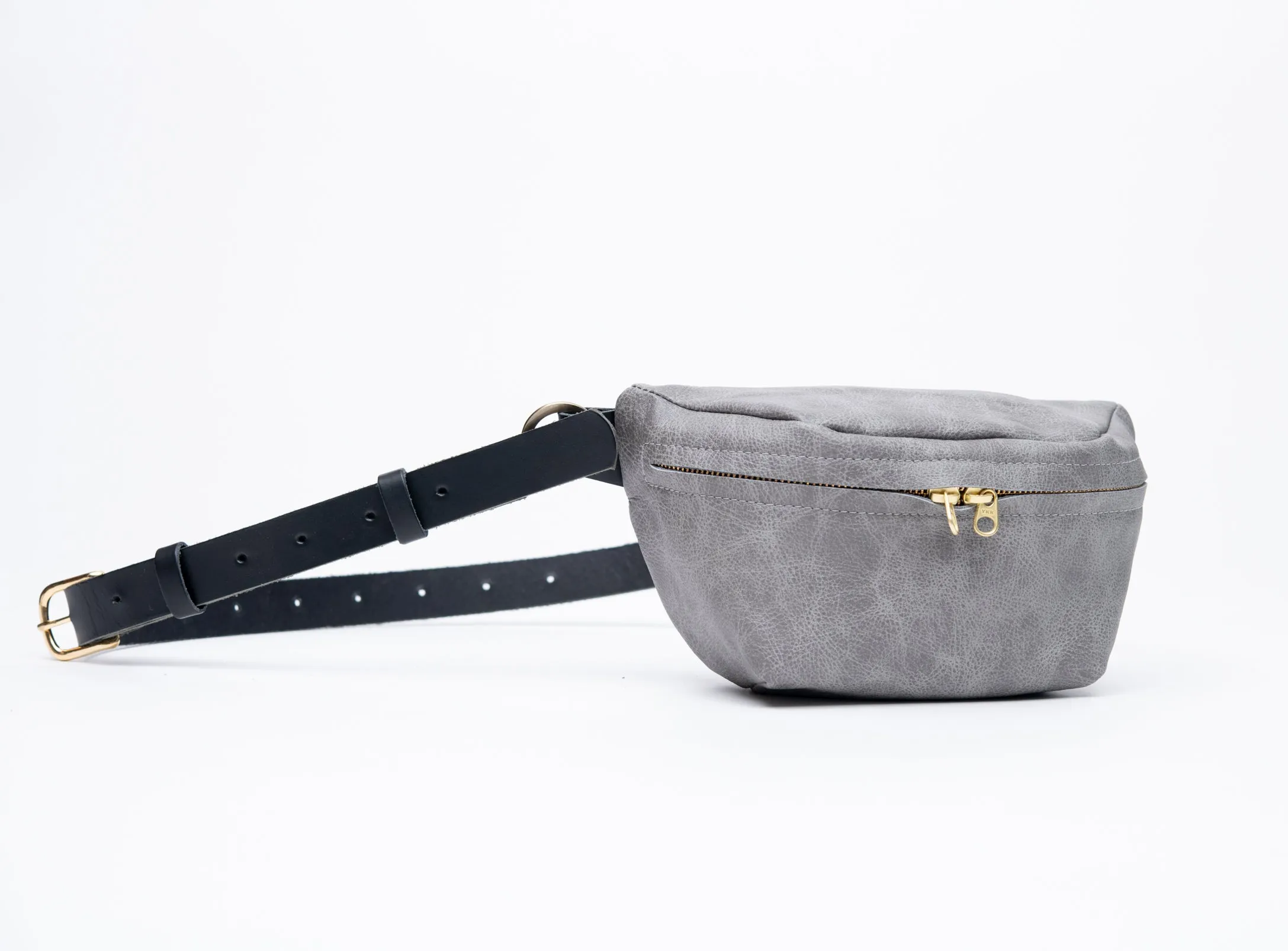 Leather fanny pack MUSA model