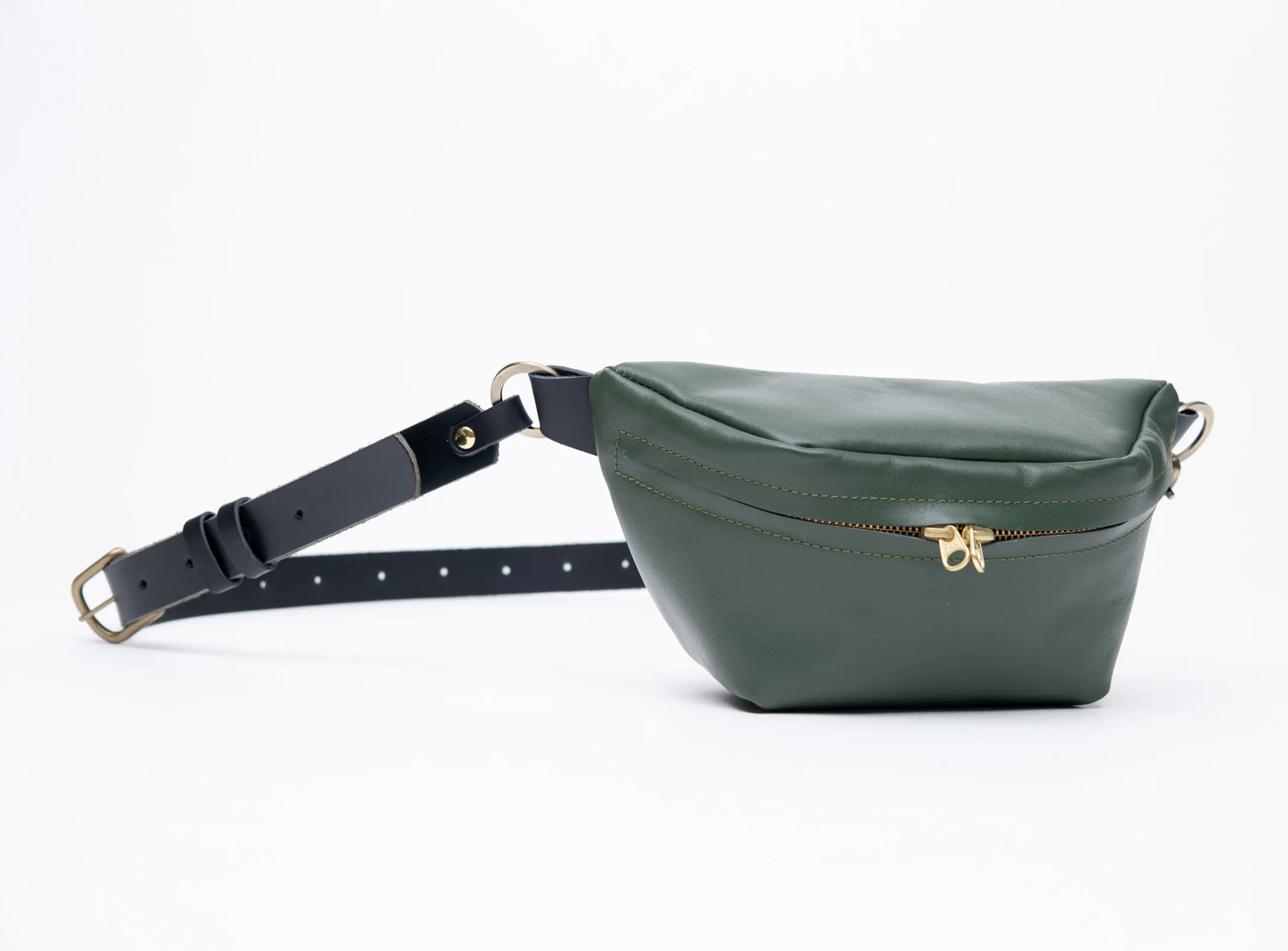 Leather fanny pack MUSA model