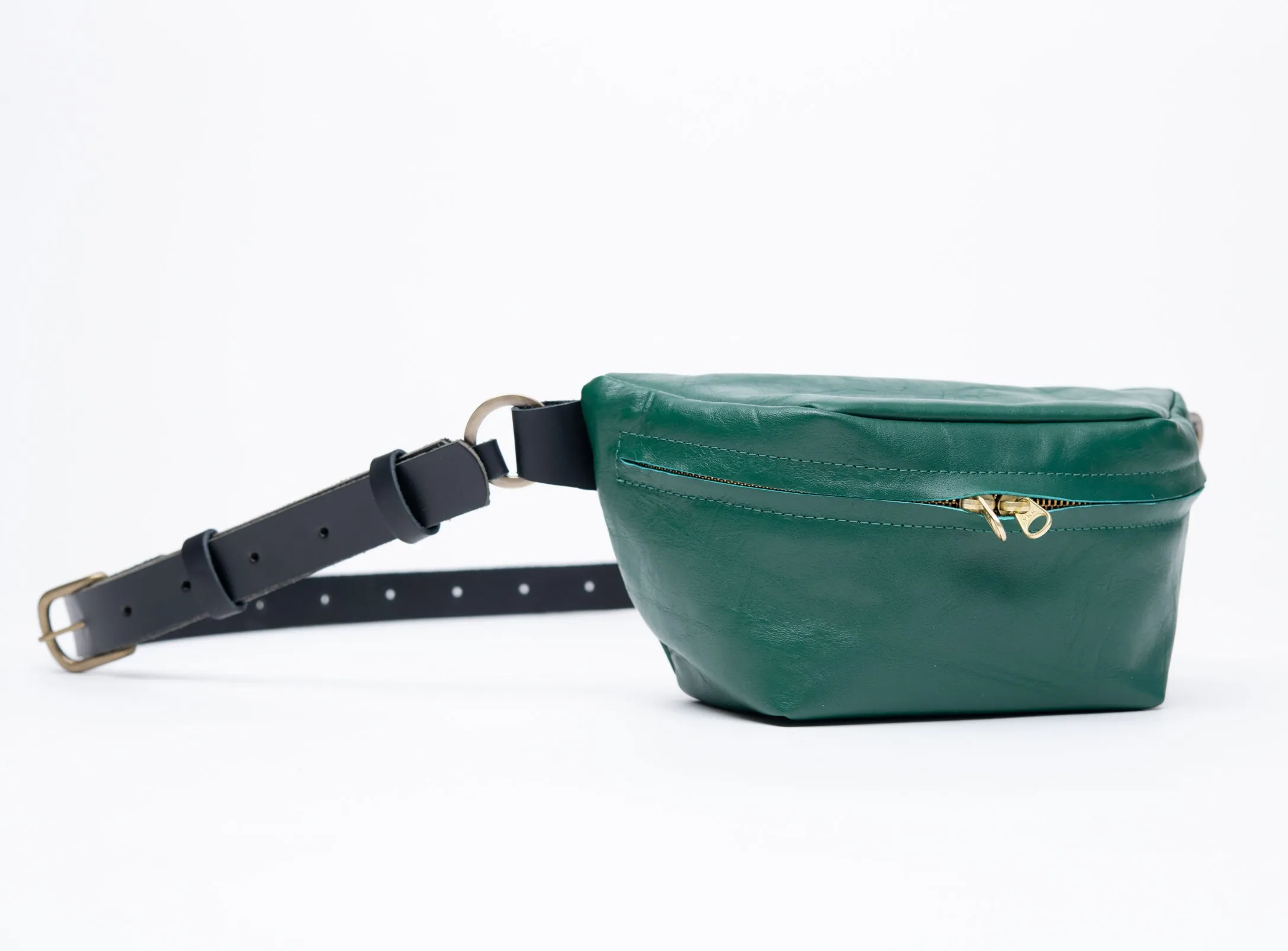 Leather fanny pack MUSA model