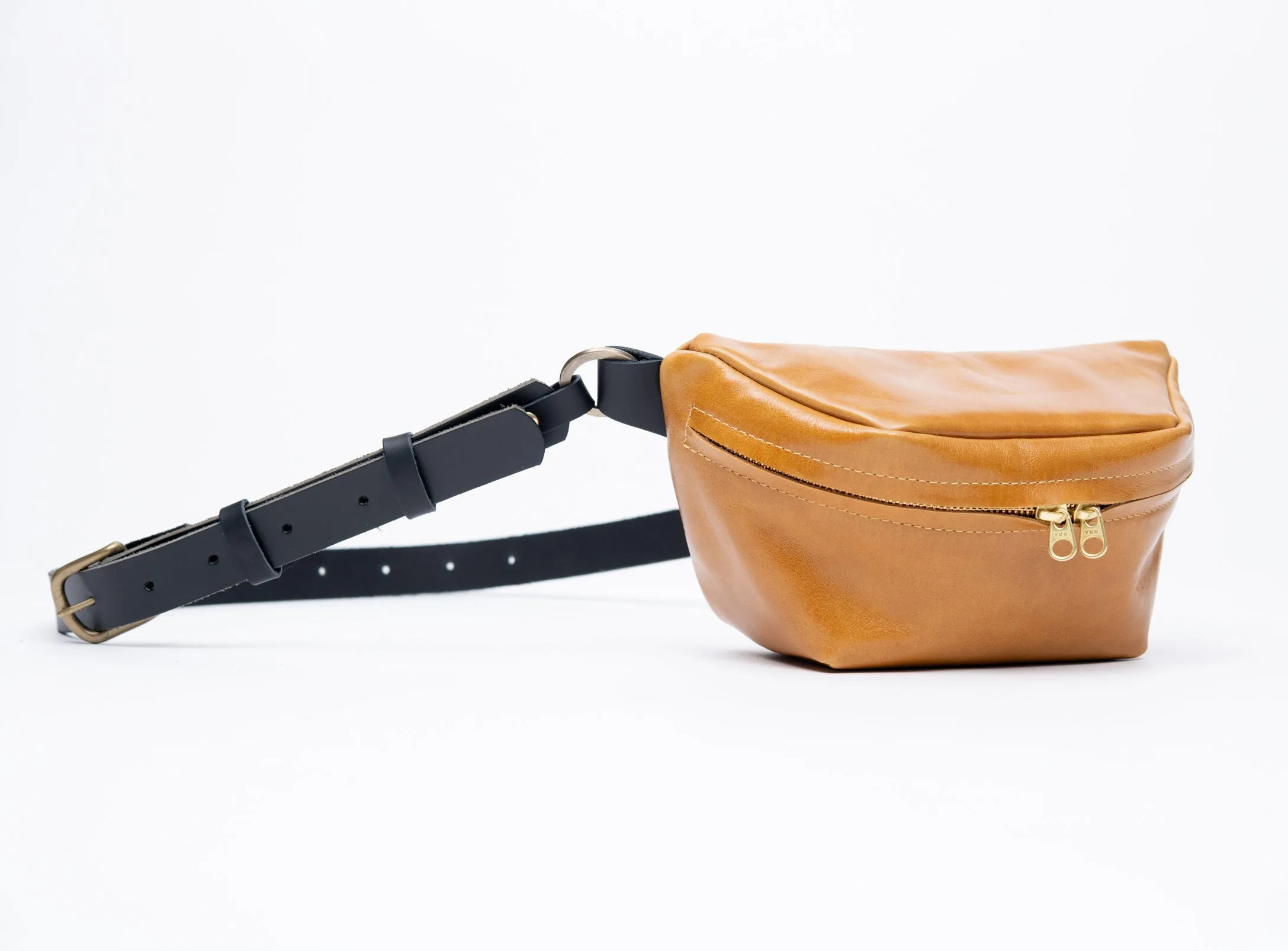 Leather fanny pack MUSA model