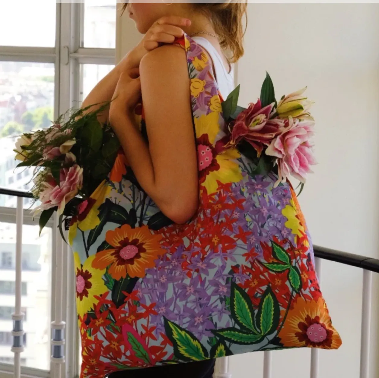 LOQI Reusable Tote Bag – Thai Flowers