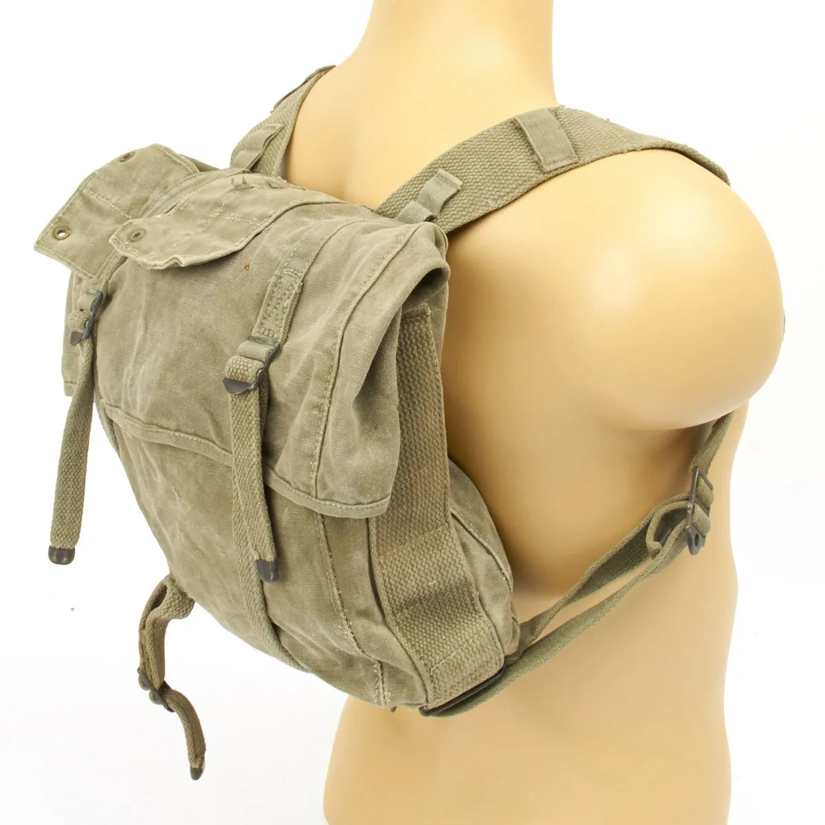 Original U.S. WWII M-1941 USMC 2nd Pattern Haversack - Upper Bag