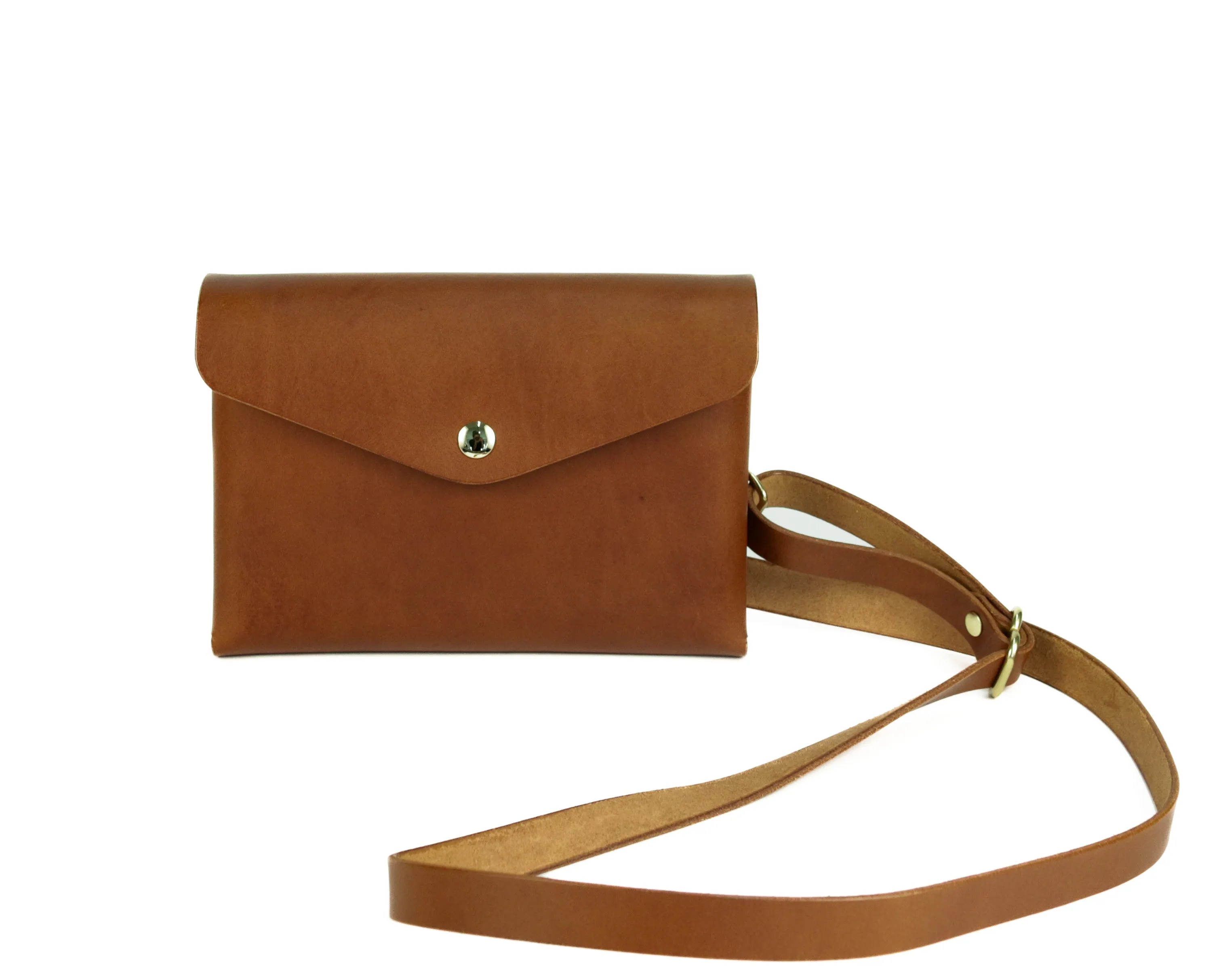 Redington Crossbody: Bordeaux