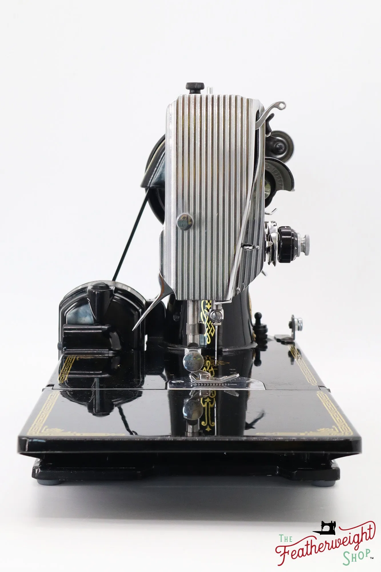 Singer Featherweight 221 Sewing Machine, AL554*** - 1953