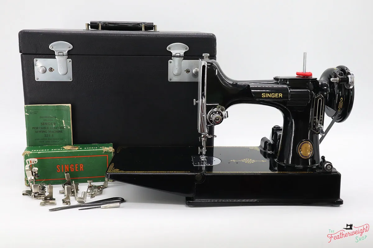 Singer Featherweight 221 Sewing Machine, Centennial: AK075***