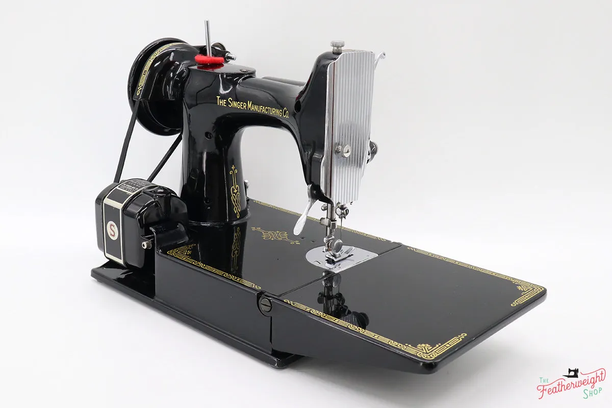 Singer Featherweight 221 Sewing Machine, Centennial: AK075***