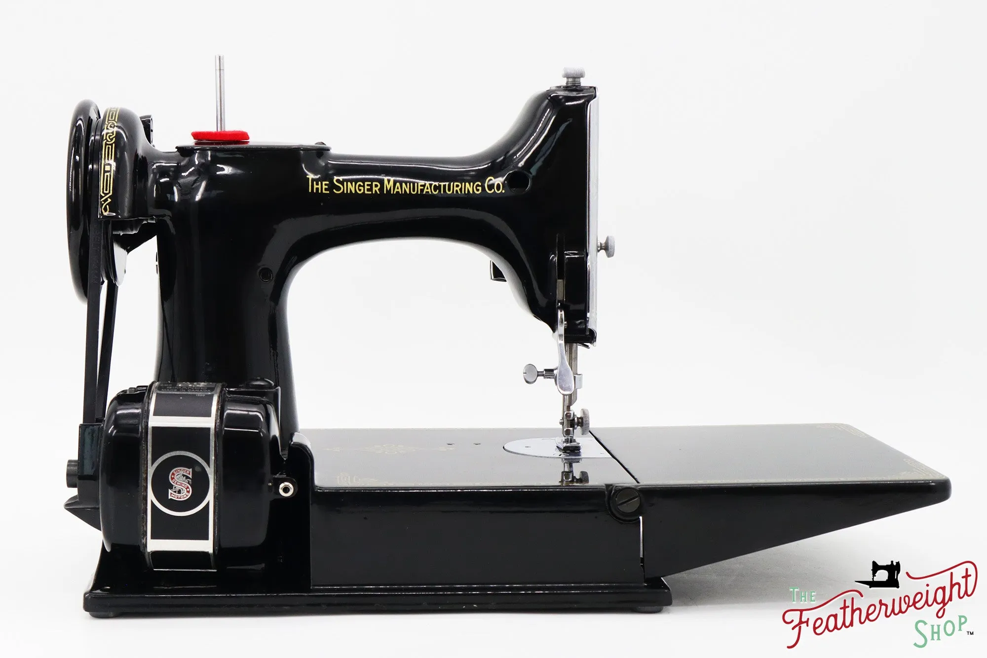 Singer Featherweight 221K Sewing Machine, 1948 - EE808***