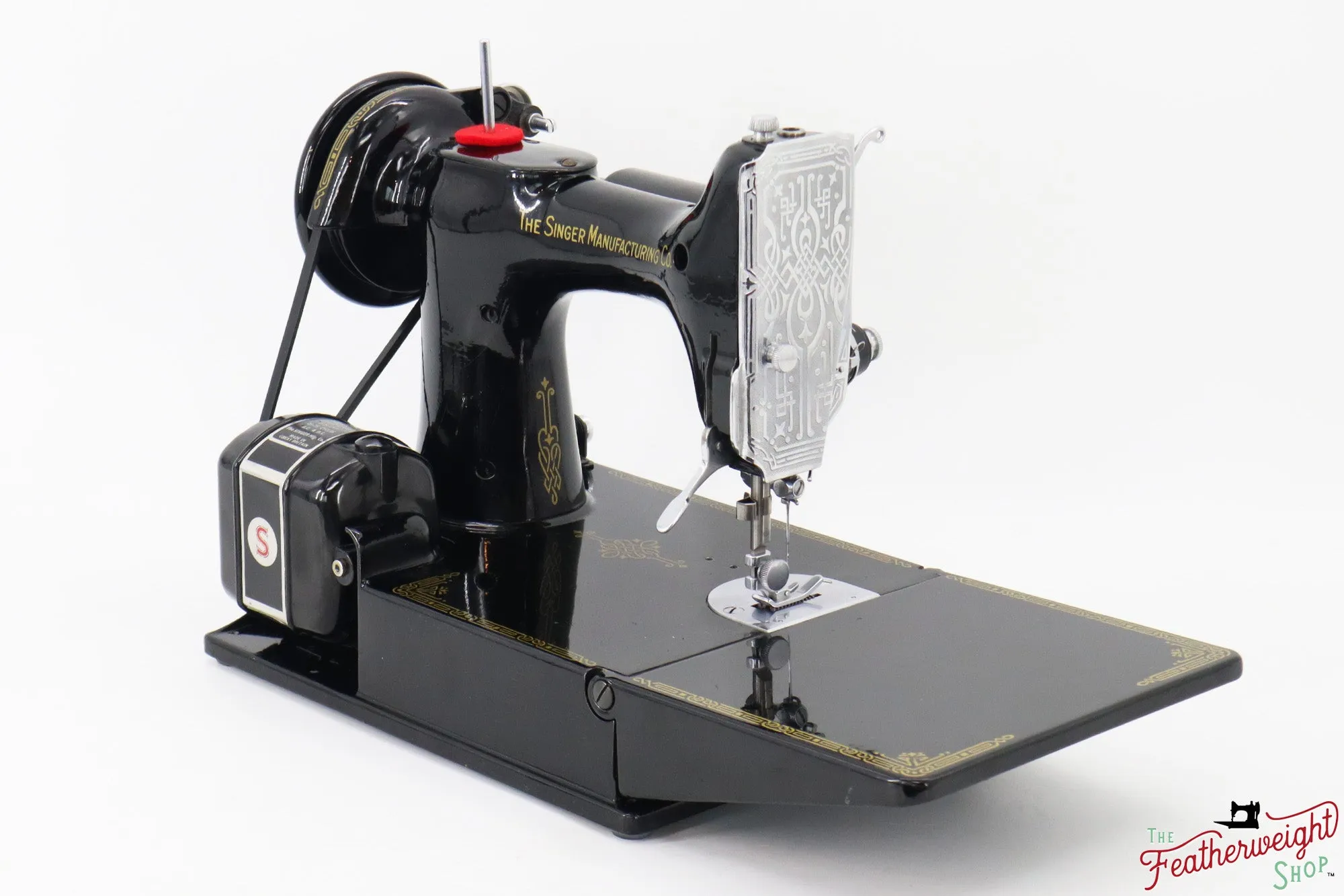 Singer Featherweight 221K Sewing Machine, 1950 - EF692***