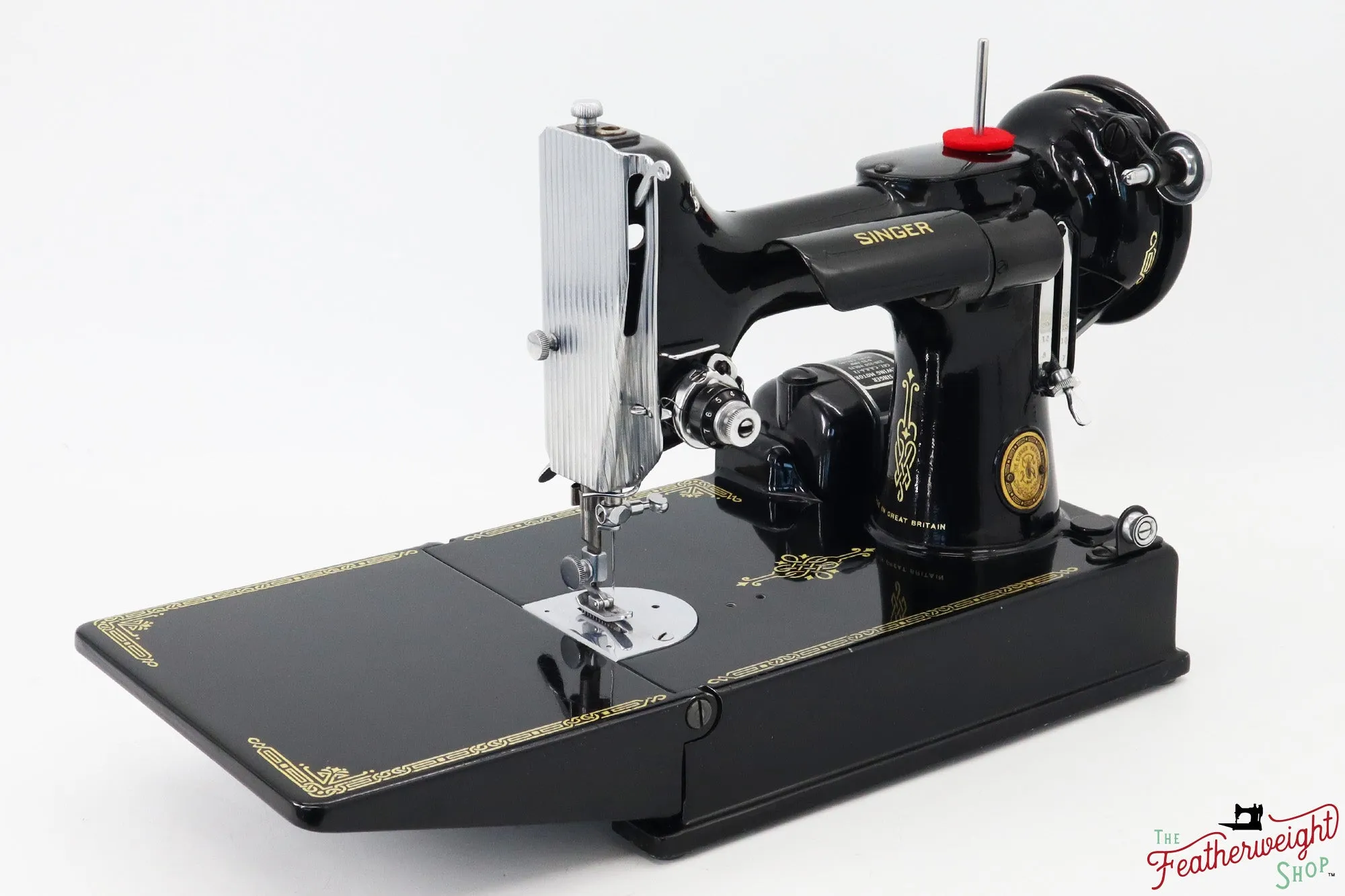 Singer Featherweight 221K Sewing Machine, 1952 - EH376***