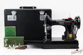 Singer Featherweight 221K Sewing Machine, 1955 - EK986***