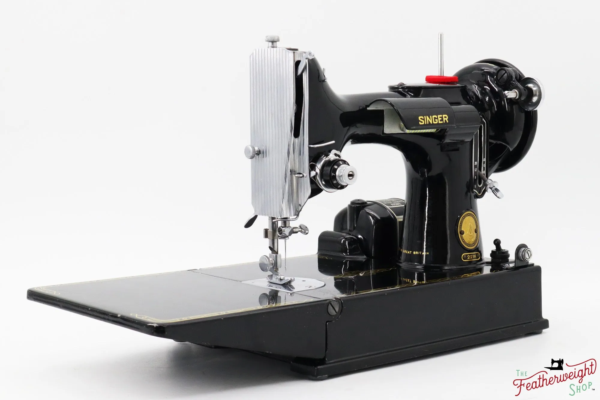 Singer Featherweight 221K Sewing Machine, 1955 - EK986***