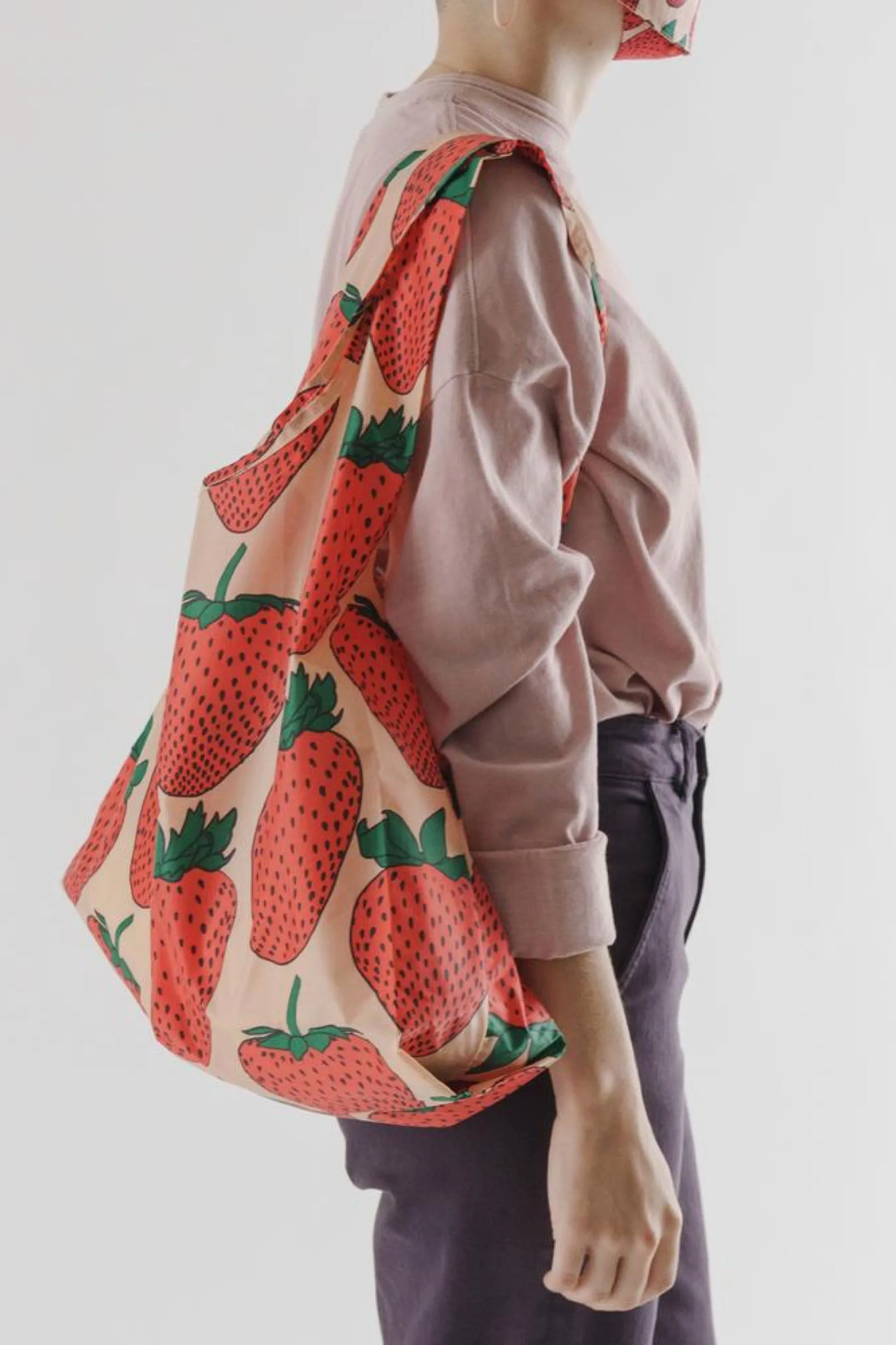 Strawberry Baggu