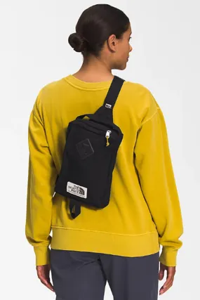 The North Face Berkeley Field Bag in Black | NF0A52WA-84Z