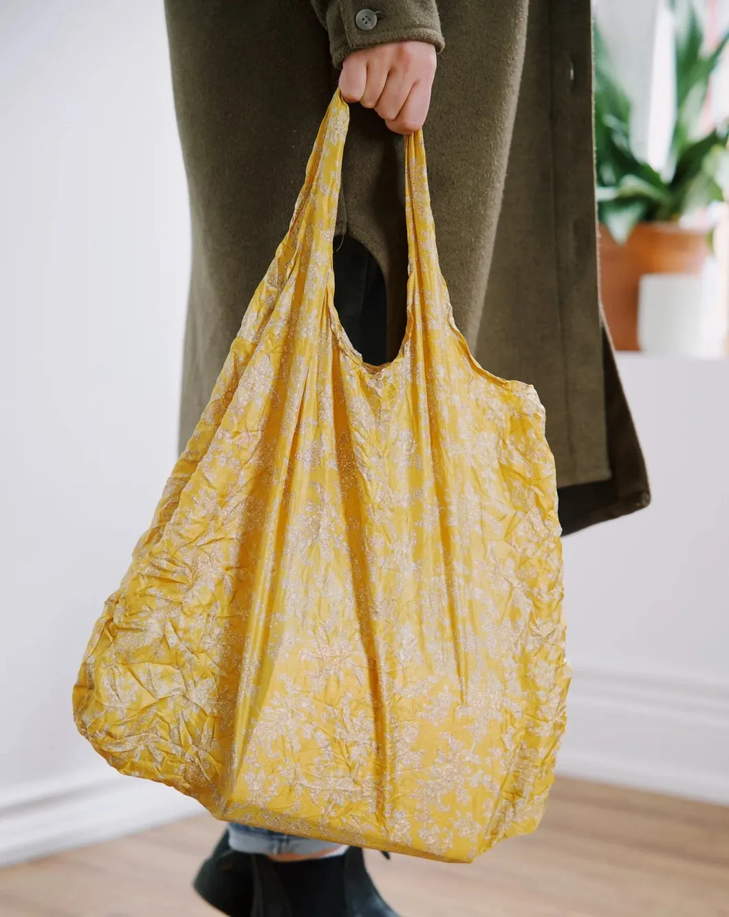 Upcycled - Sari Tote