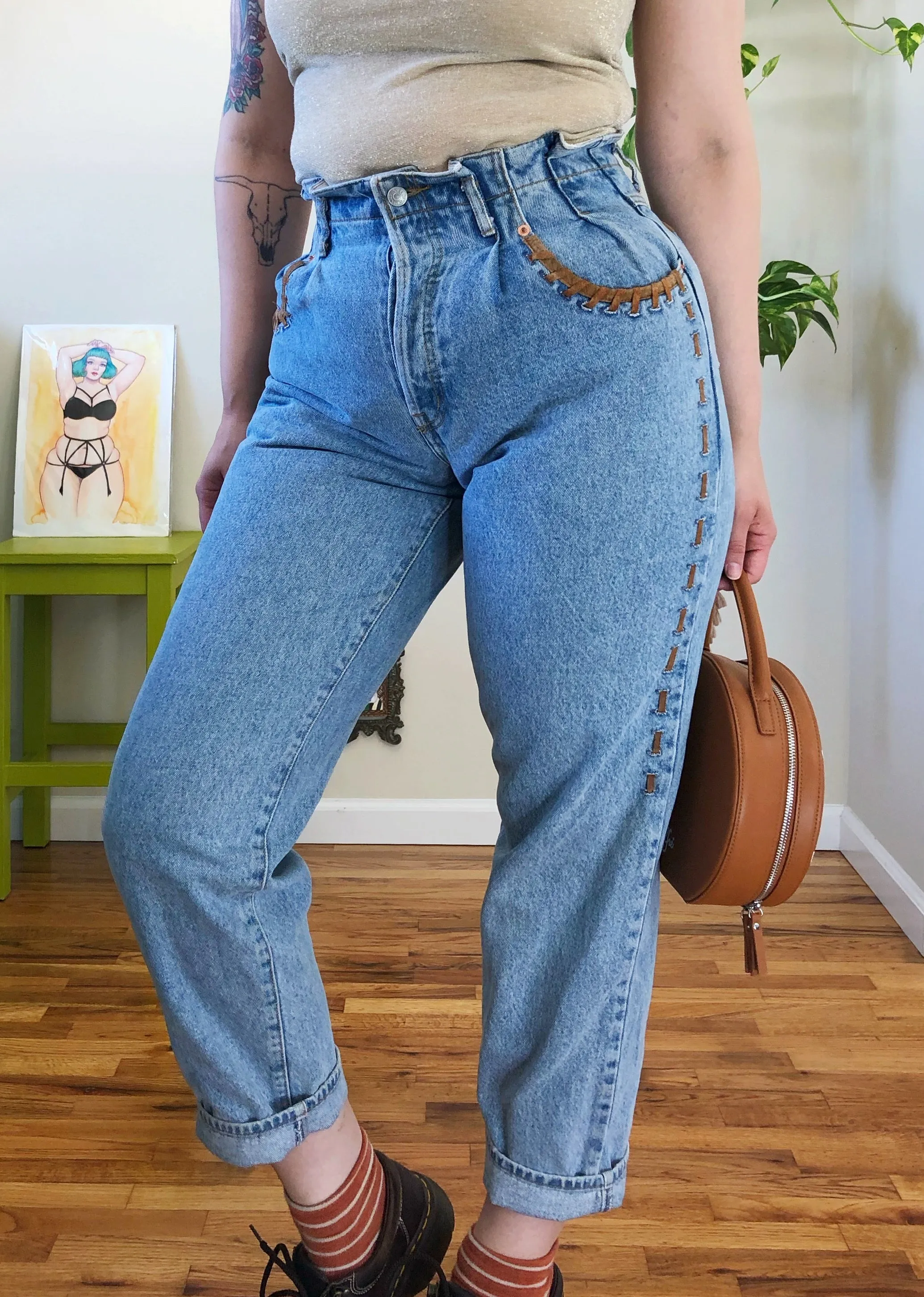 Vintage Paper Bag Waist Suede Detailed Mom Jeans - L